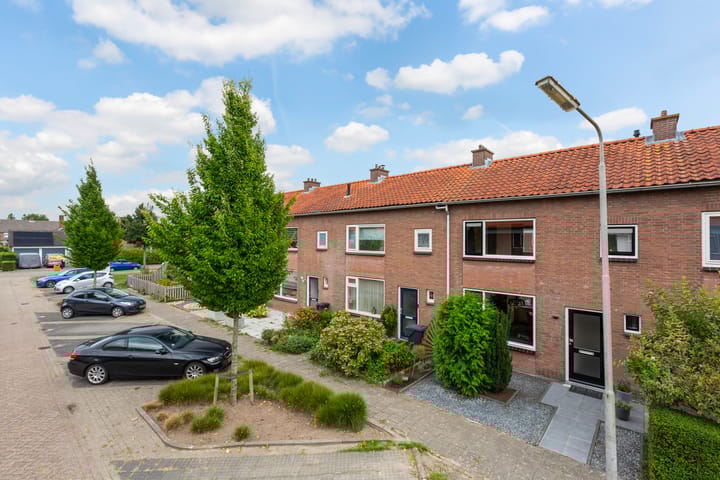 Foto 36 van Kastanjestraat 9