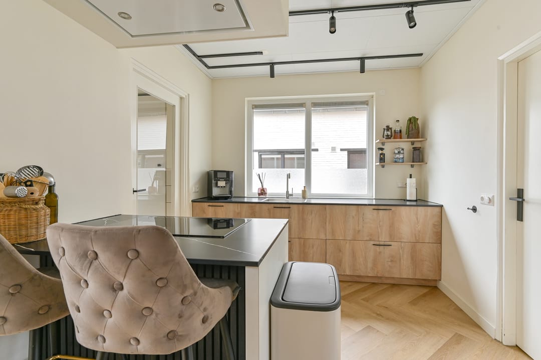 Foto 23 van Weerdingerstraat 217-I