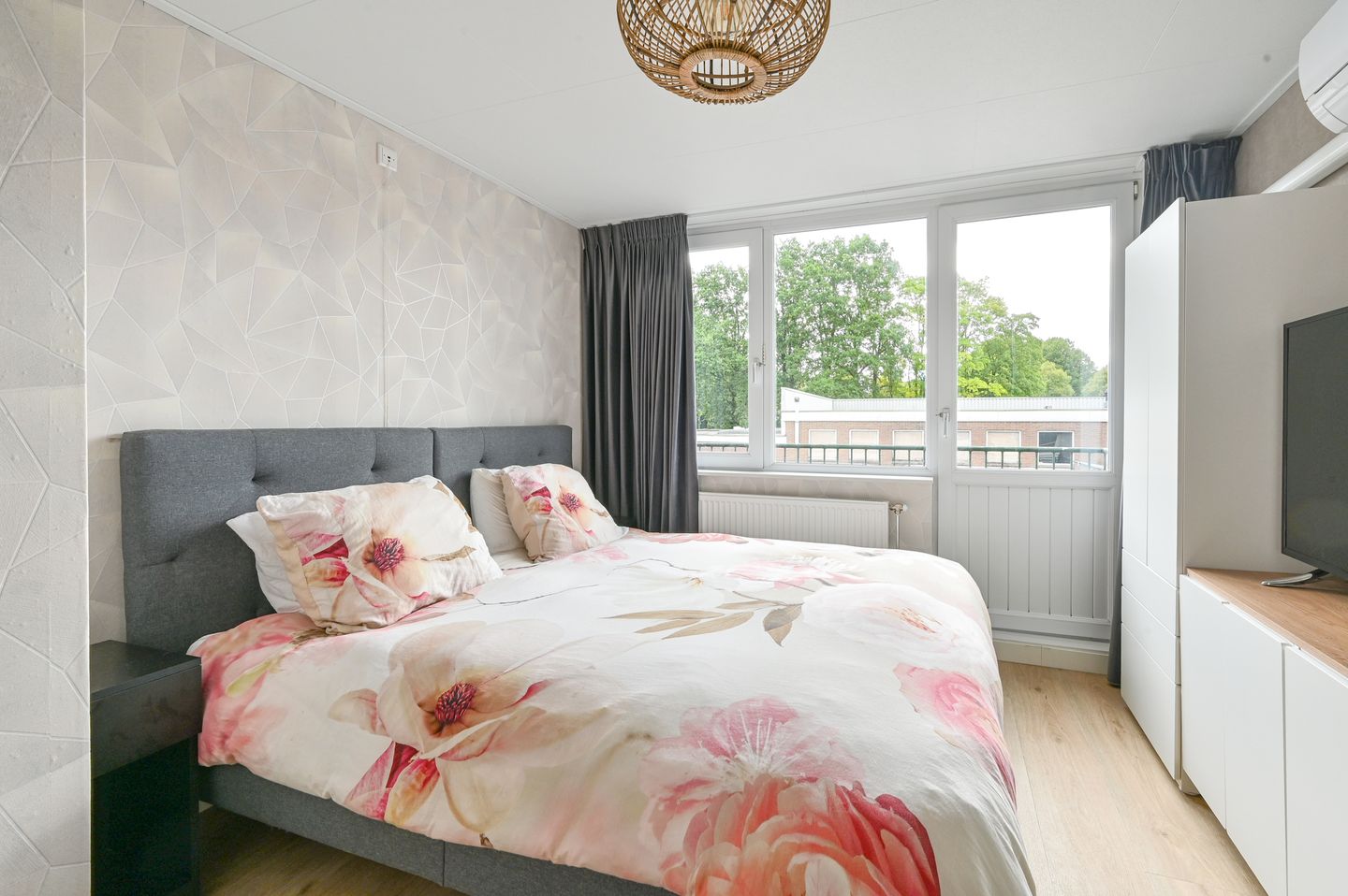 Foto 34 van Weerdingerstraat 217-I