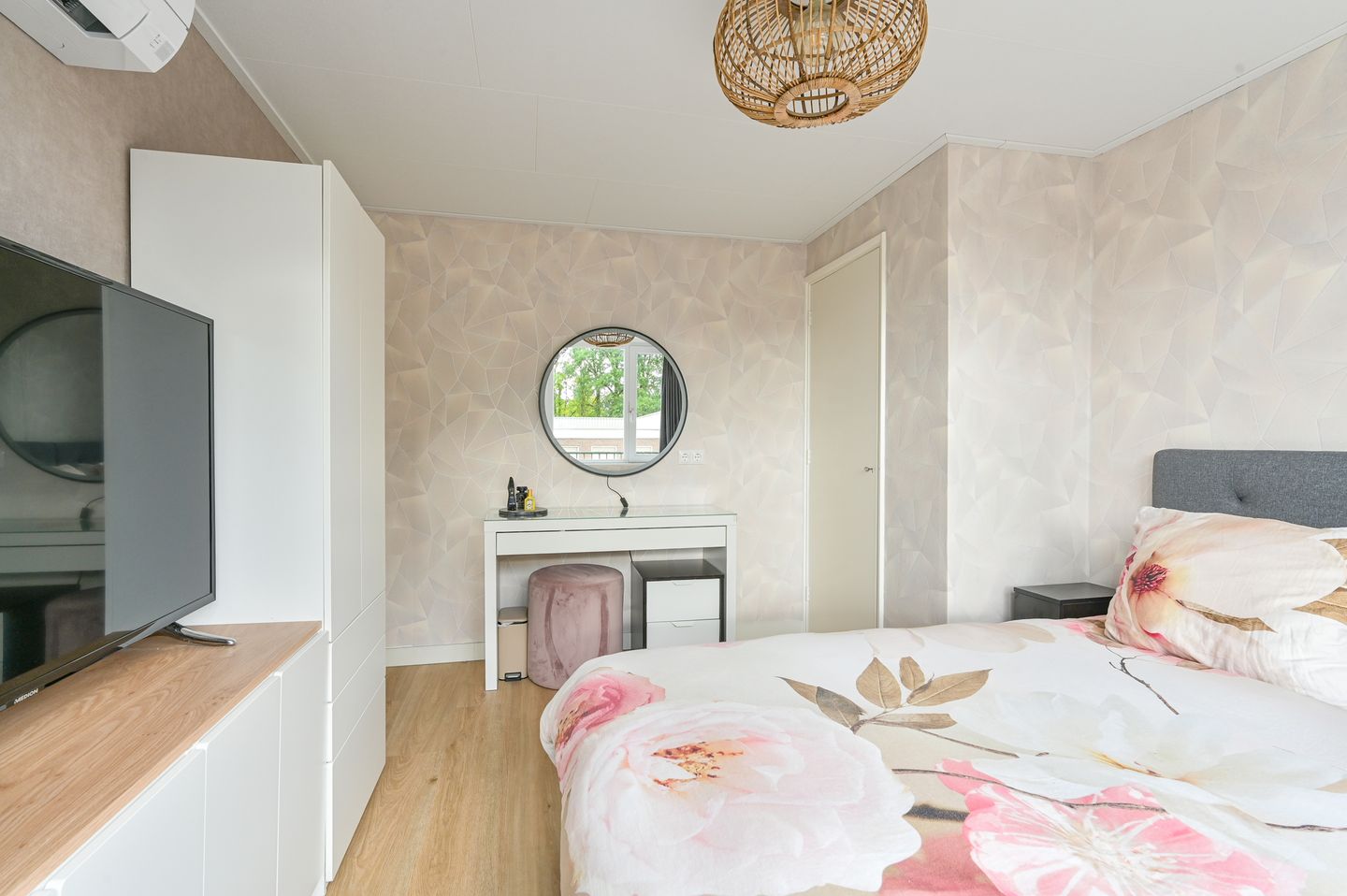 Foto 35 van Weerdingerstraat 217-I