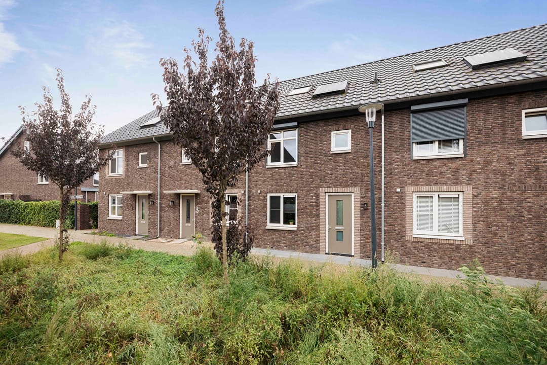 Foto 1 van Lina Roetert Steenbruggenstraat 5