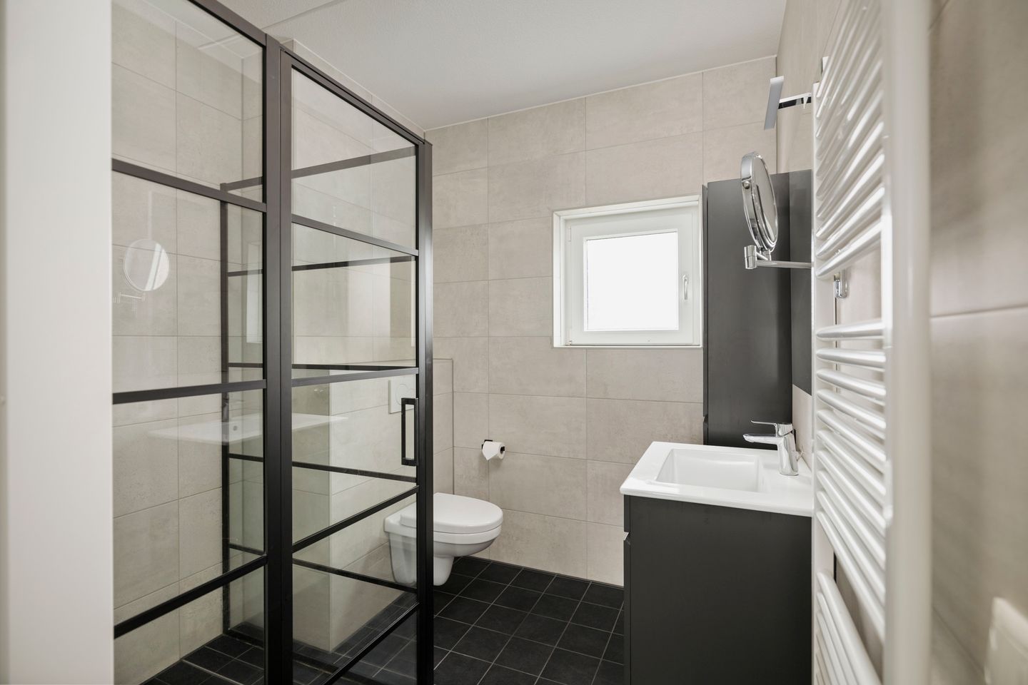 Foto 4 van Lina Roetert Steenbruggenstraat 5