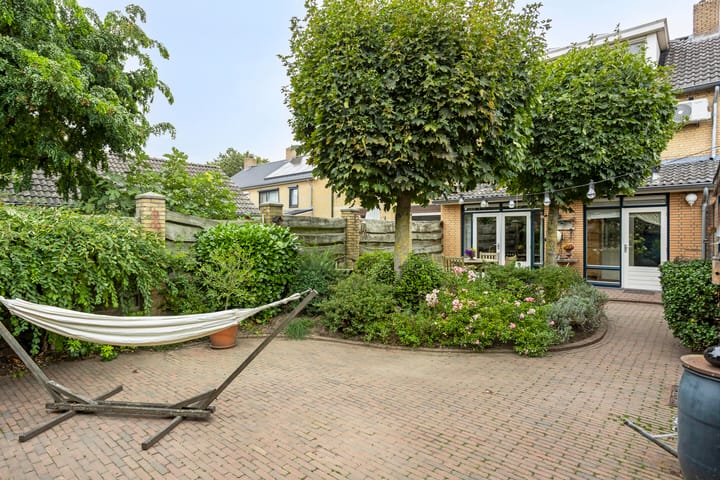 Foto 47 van Kerktiend 28