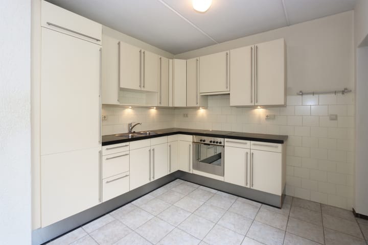 Photo 16 of Schubertstraat 5