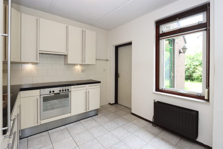 Photo 17 of Schubertstraat 5