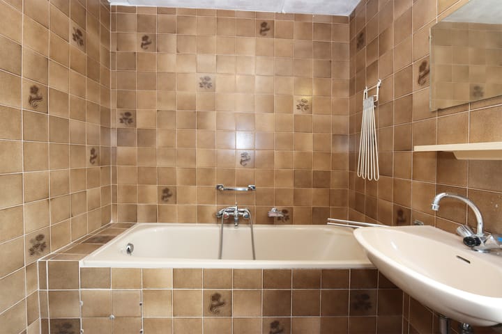 Photo 24 of Schubertstraat 5