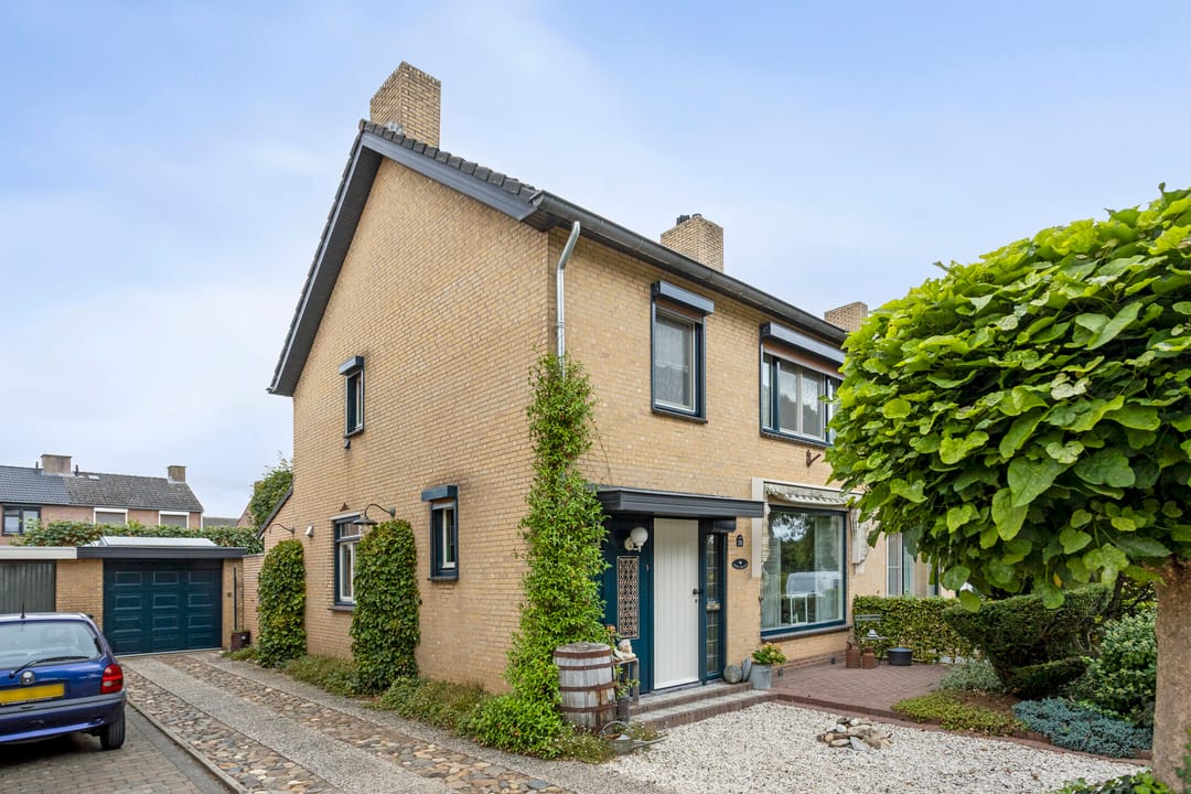 Foto 1 van Kerktiend 28