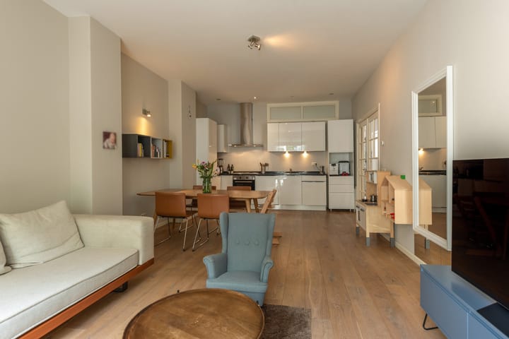 Foto 7 van Johannes Camphuijsstraat 215