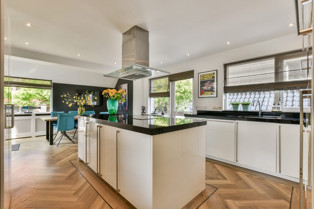 Foto 2 van Haarlemmerstraat 1