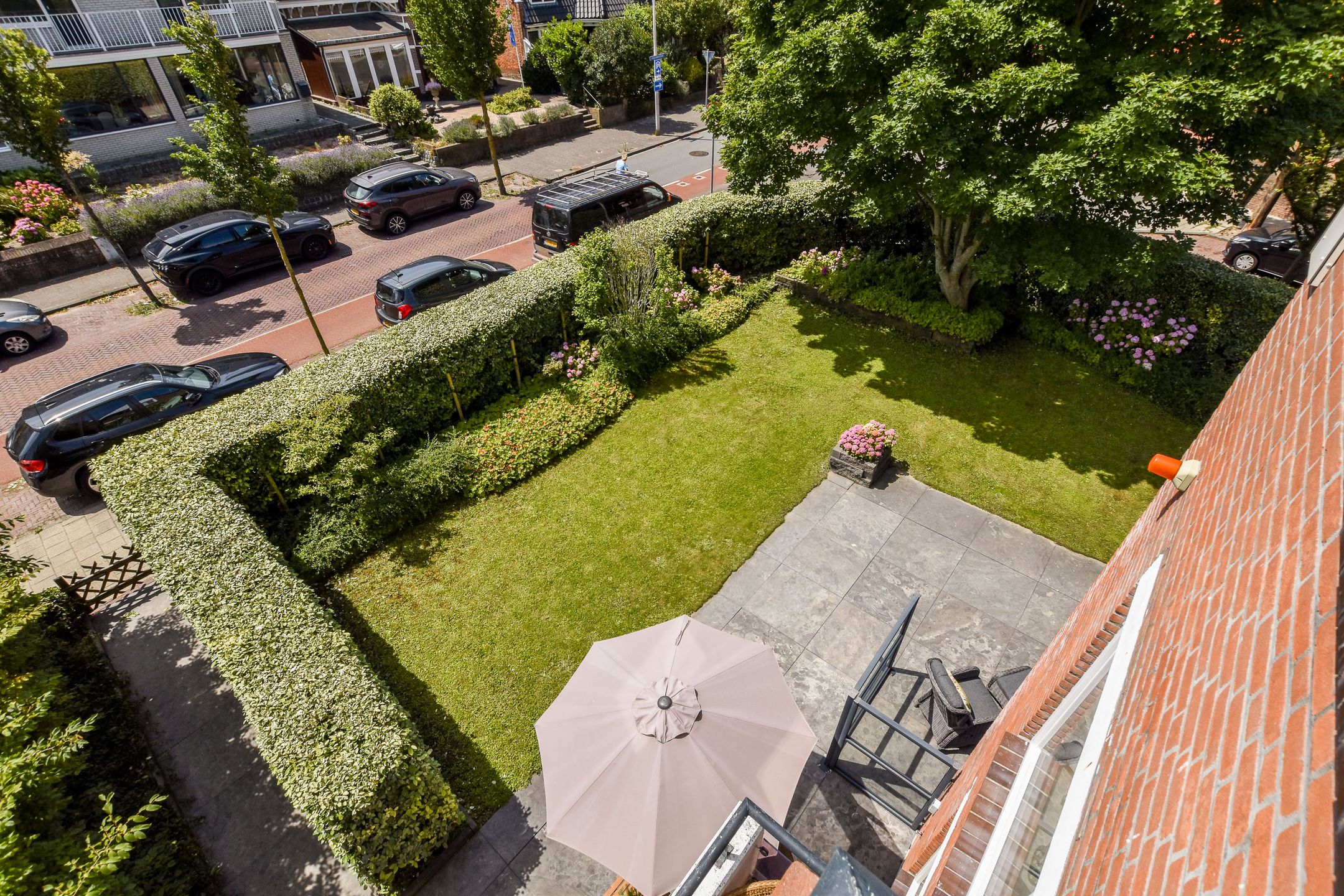 Foto 33 van Haarlemmerstraat 1