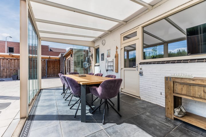 Foto 49 van Prof. Titus Brandsmastraat 34