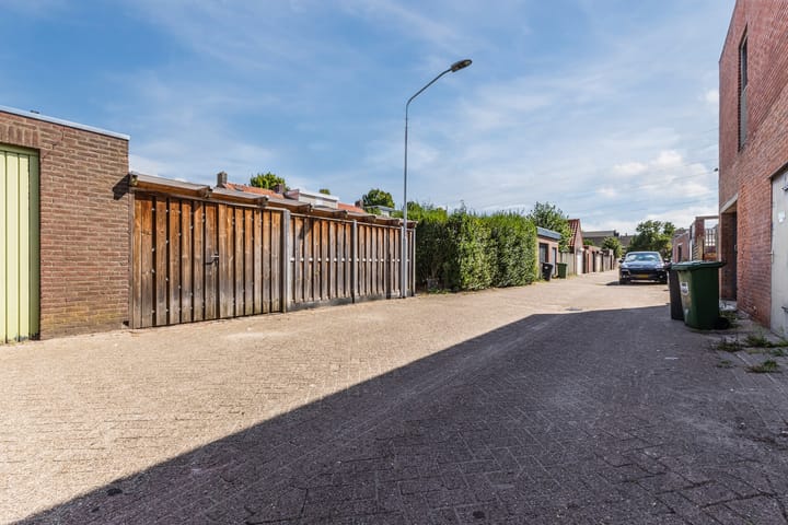 Foto 54 van Prof. Titus Brandsmastraat 34