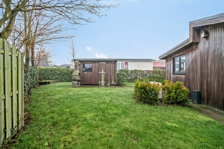 Photo 32 of Nieuwlandseweg 180