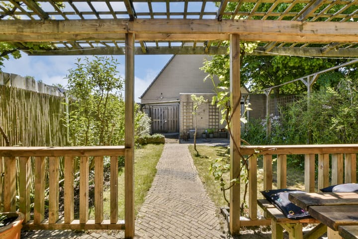 Foto 10 van Glenn Millerweg 129