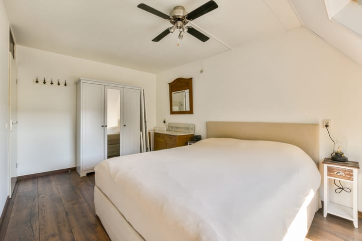 Foto 16 van Glenn Millerweg 129