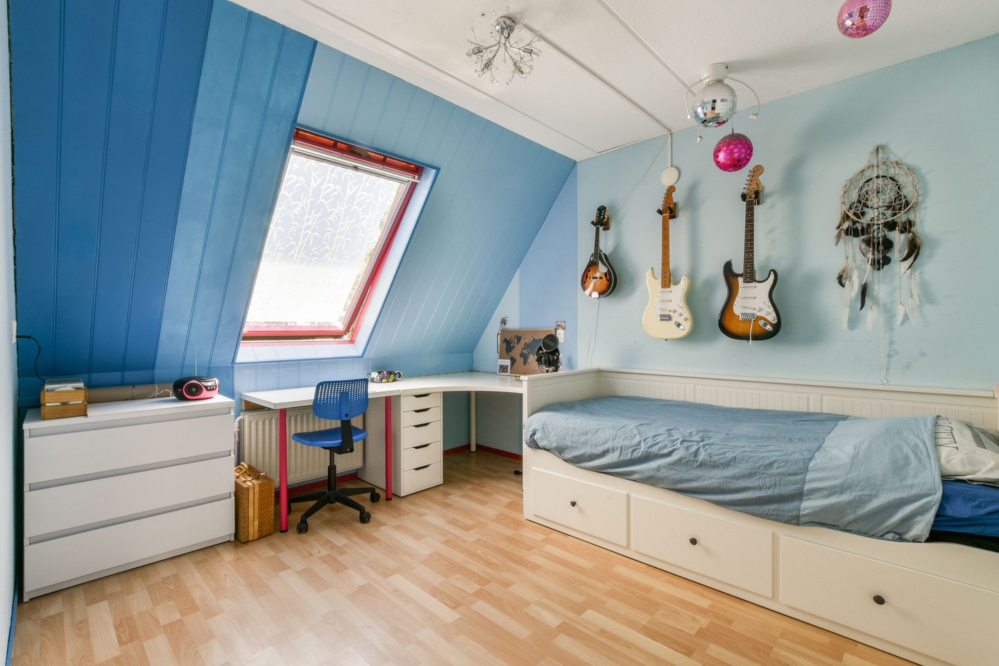 Foto 19 van Glenn Millerweg 129