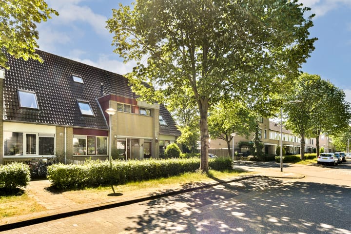 Foto 27 van Glenn Millerweg 129