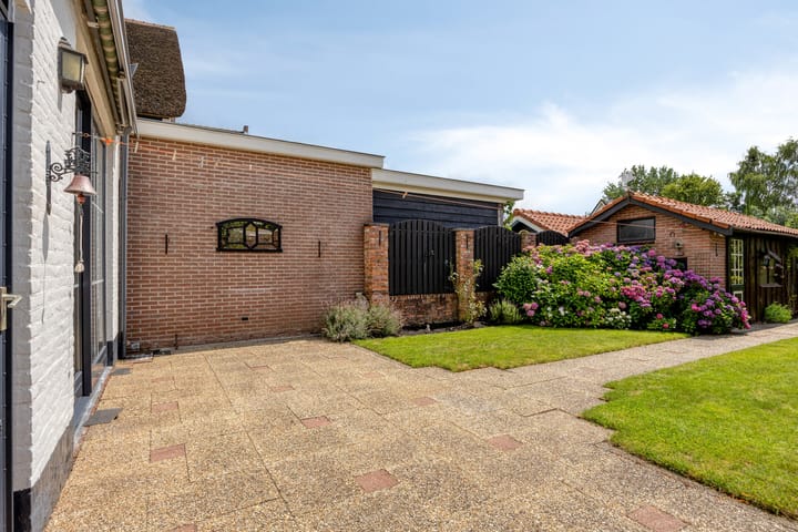 Photo 10 of Zuid-Linschoterkade 8