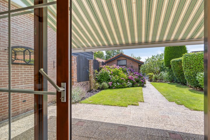 Photo 9 of Zuid-Linschoterkade 8