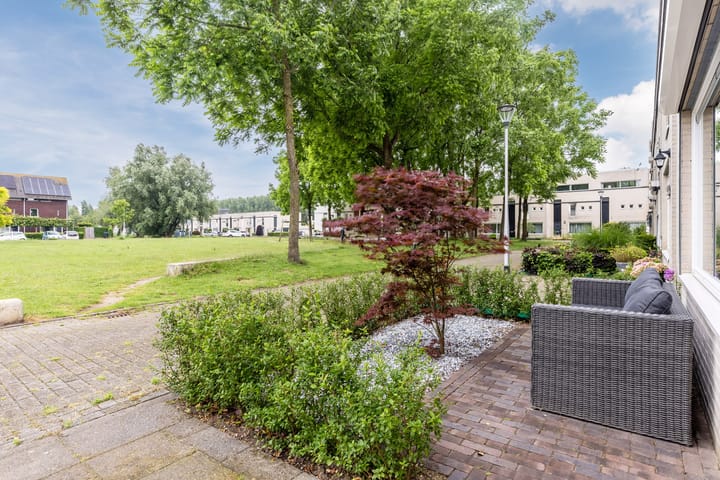 Foto 4 van Ruimelplein 28