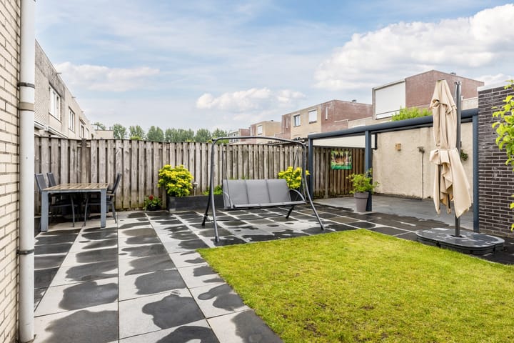 Photo 37 of Ruimelplein 28