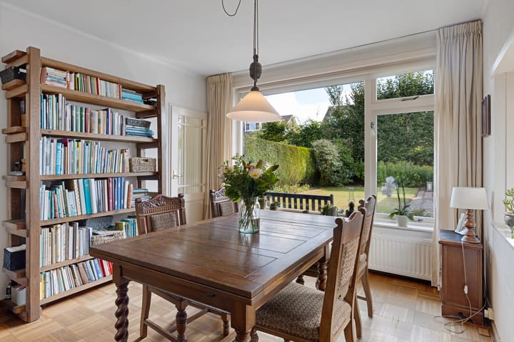 Foto 7 van Mr P J Oudlaan 2