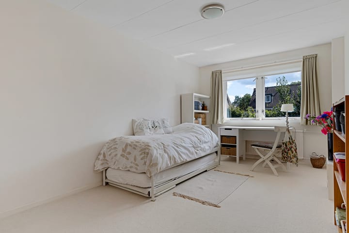 Foto 14 van Mr P J Oudlaan 2