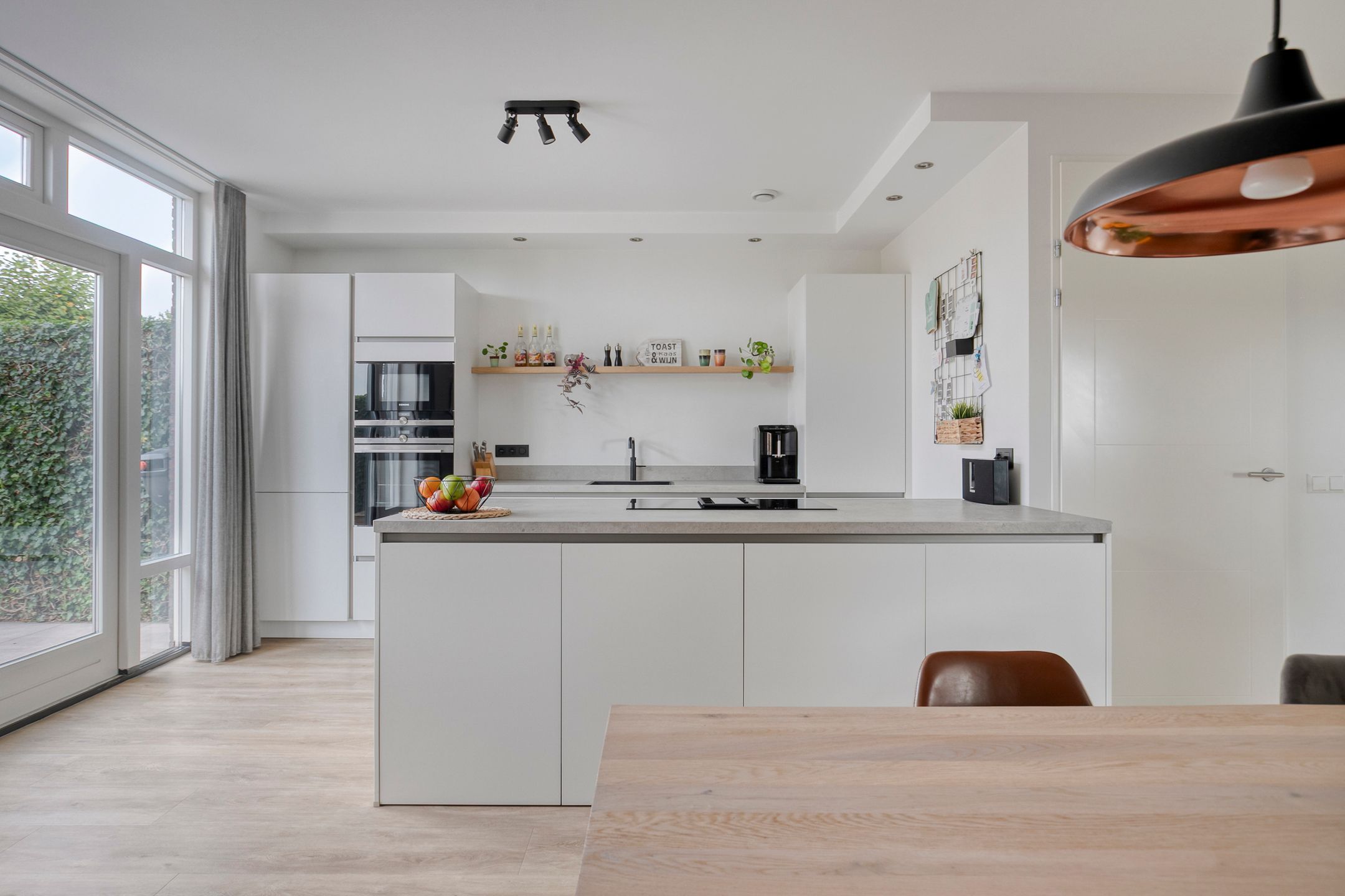 Foto 15 van Alexander de Grotestraat 28