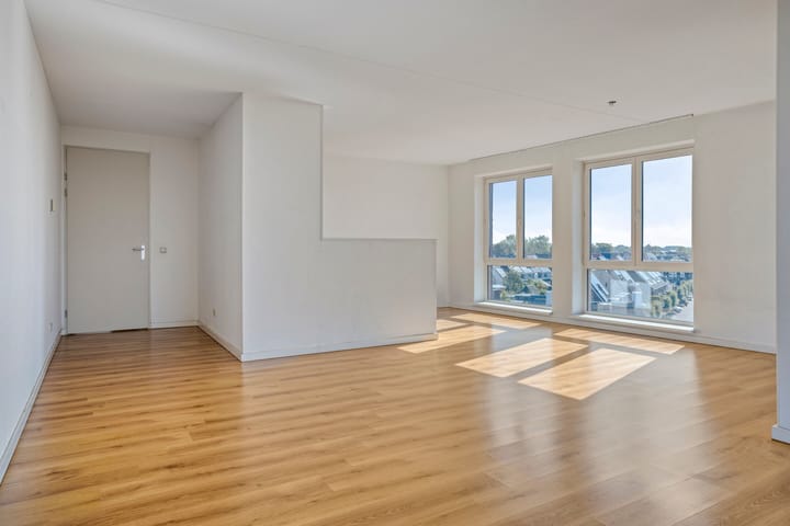 Photo 8 of John Denverlaan 46