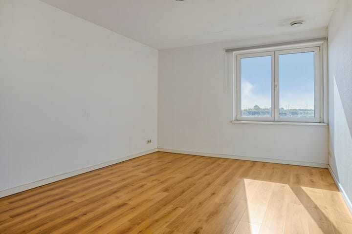 Photo 15 of John Denverlaan 46