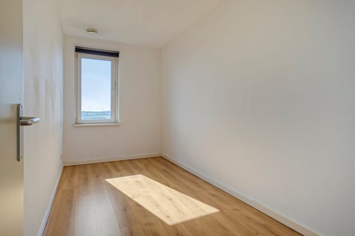 Photo 17 of John Denverlaan 46