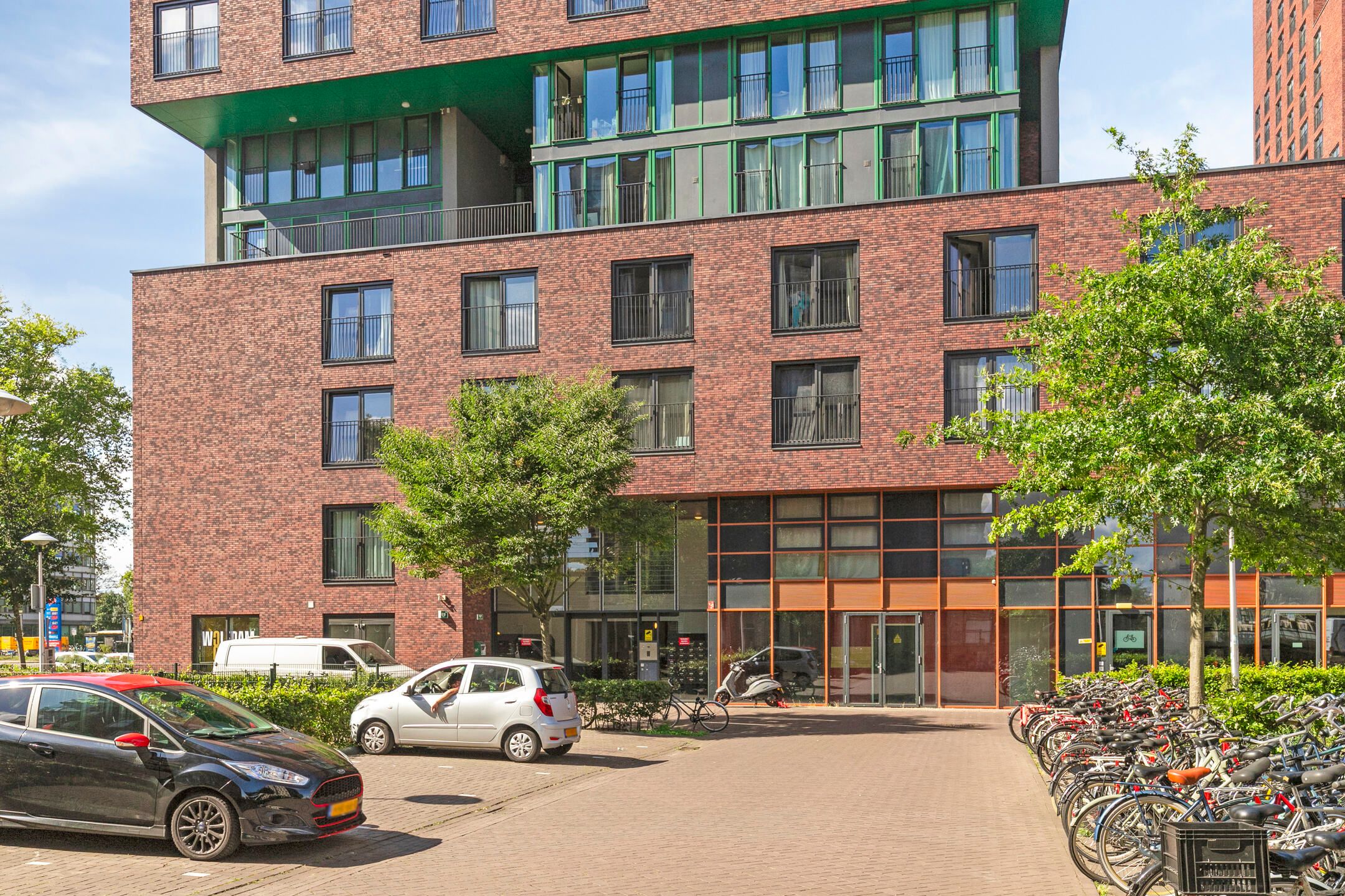 Photo 3 of Europaplein 773