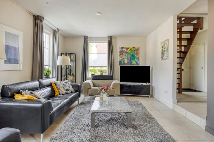 Foto 12 van van Petershemstraat 6