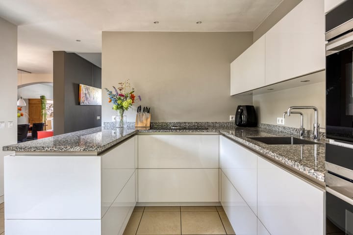 Foto 20 van van Petershemstraat 6