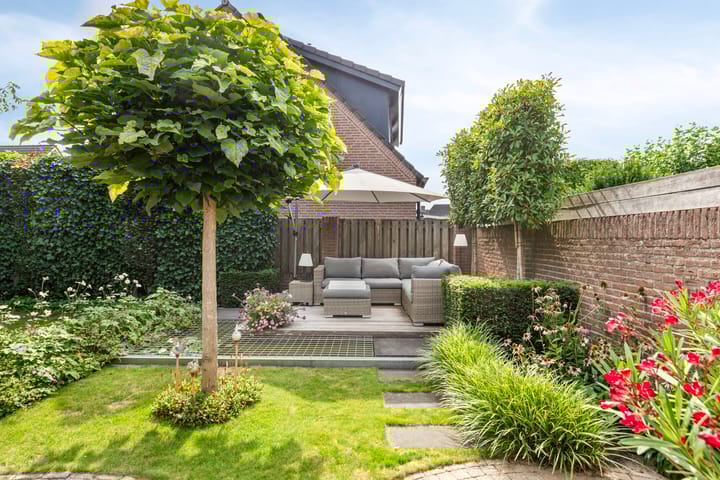 Foto 42 van van Petershemstraat 6