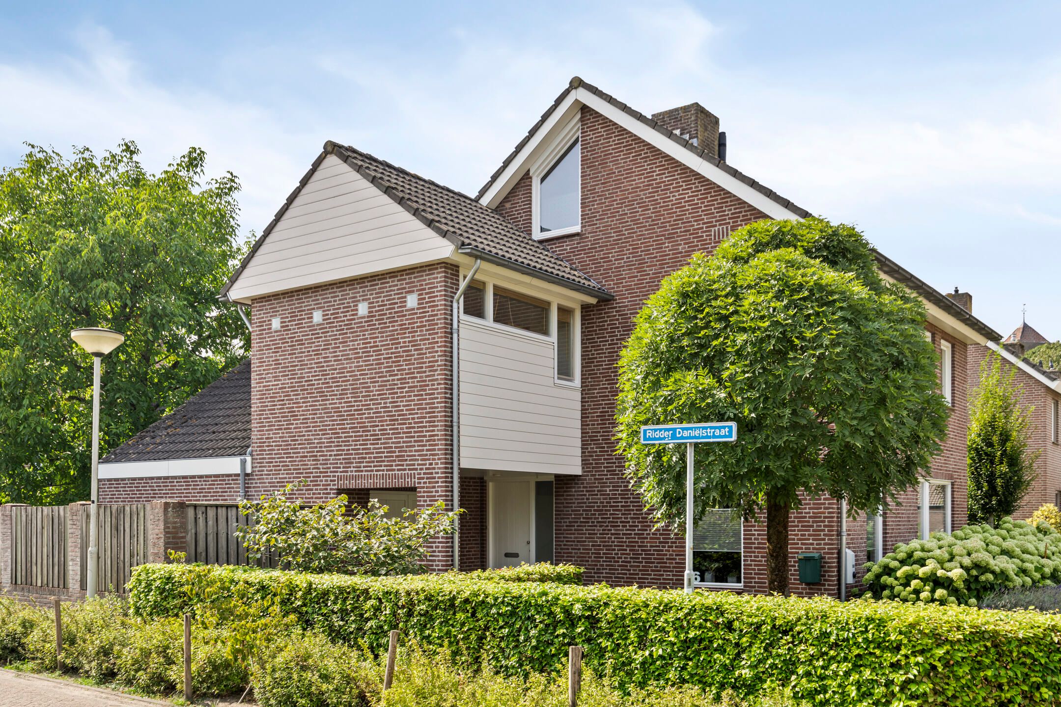 Foto 48 van van Petershemstraat 6