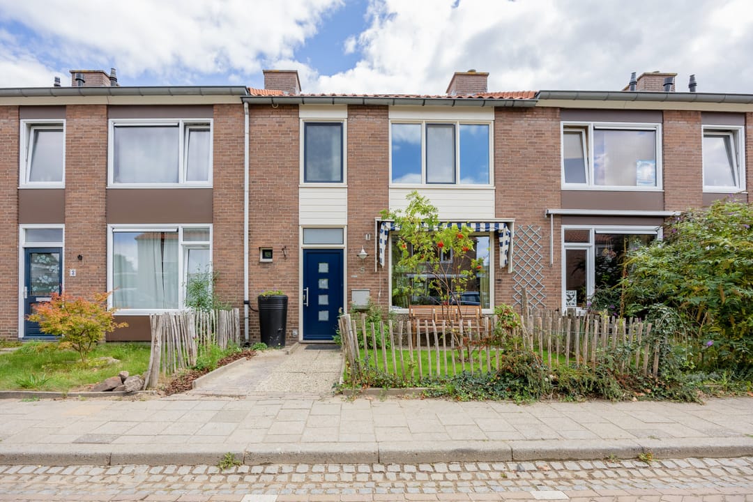 Foto 1 van Lijsterbesstraat 5