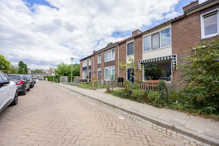 Photo 3 of Lijsterbesstraat 5