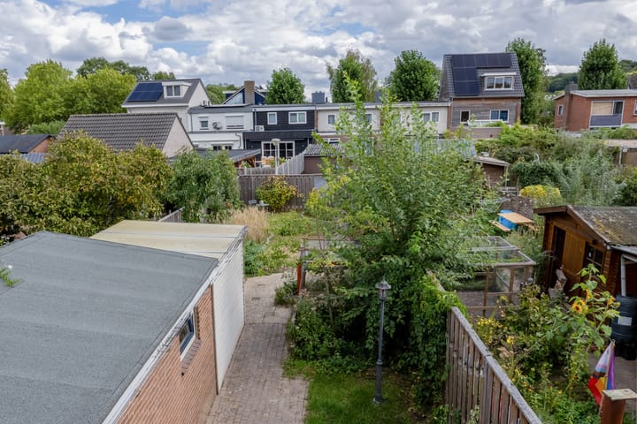 Photo 19 of Lijsterbesstraat 5