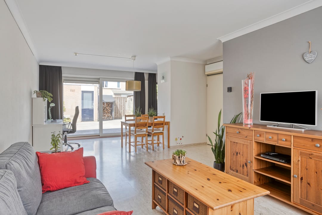 Foto 8 van Ekster 38