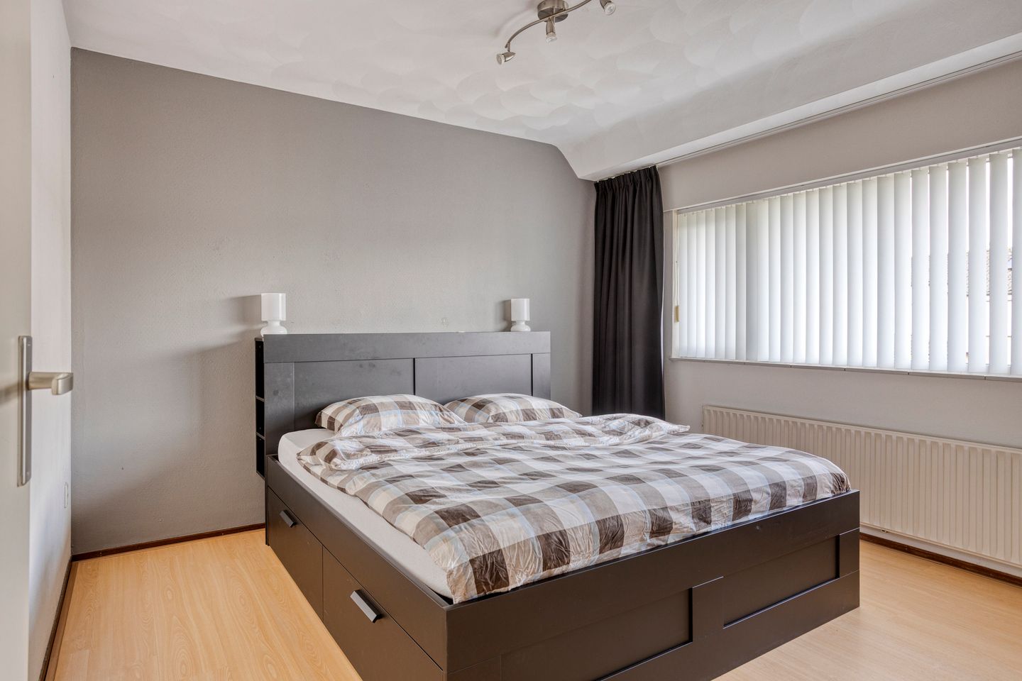 Foto 14 van Ekster 38