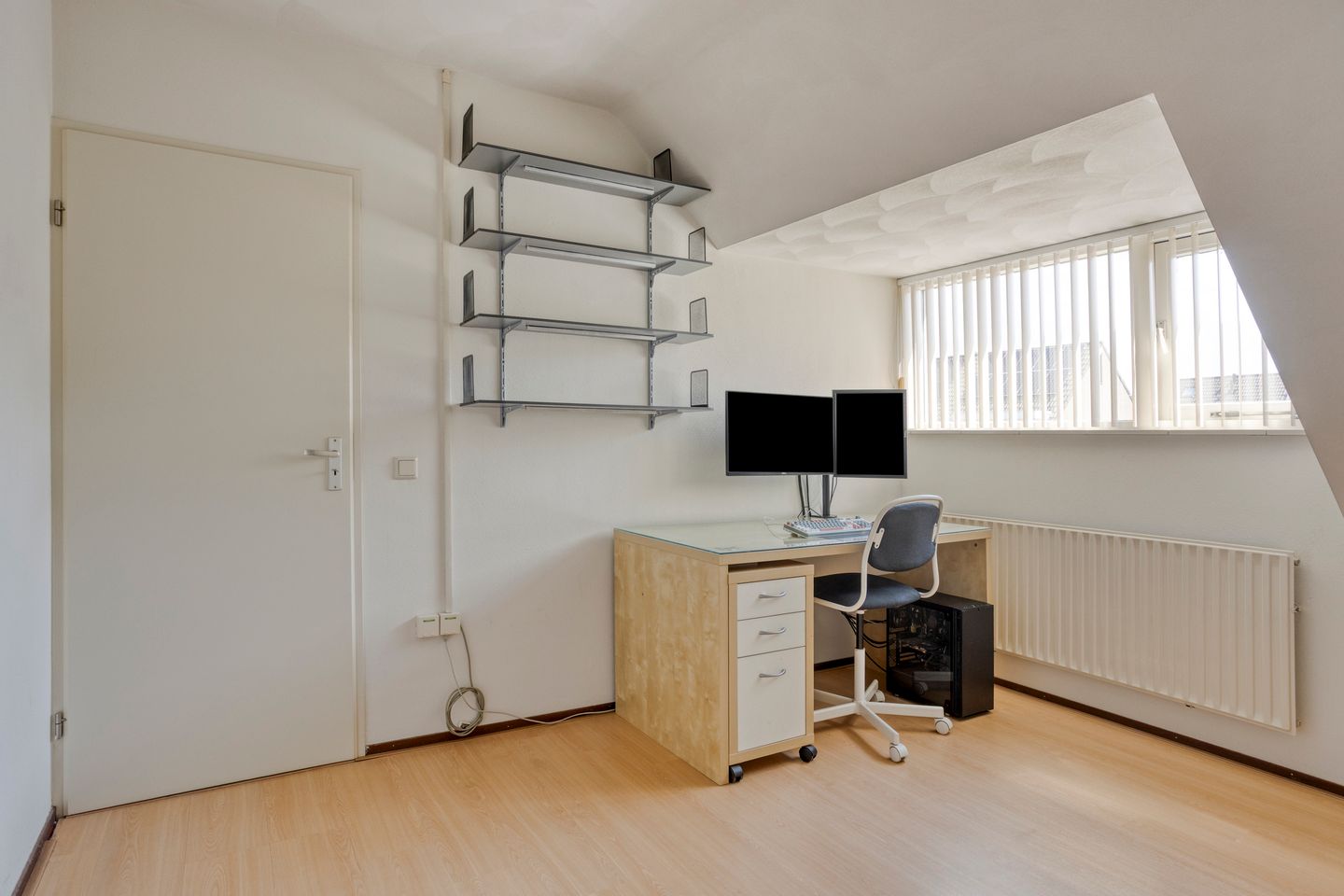 Foto 20 van Ekster 38