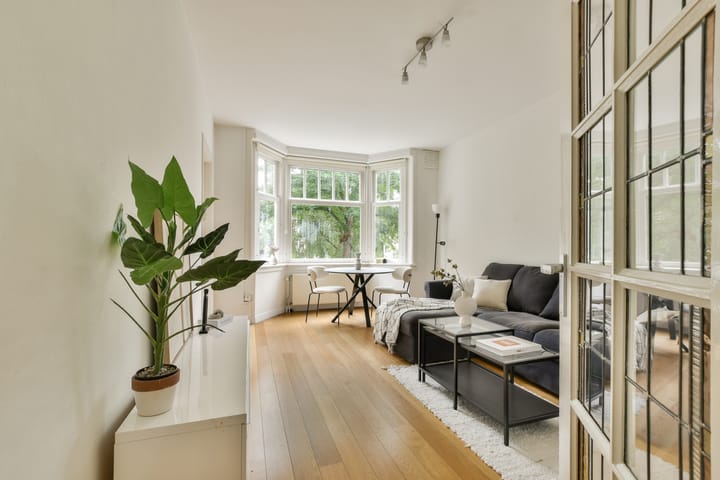 Foto 4 van Van Tuyll van Serooskerkenplein 35-1