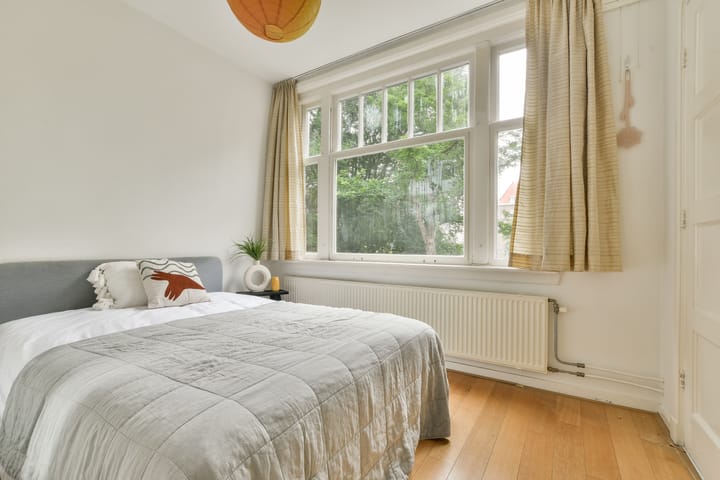 Foto 19 van Van Tuyll van Serooskerkenplein 35-1