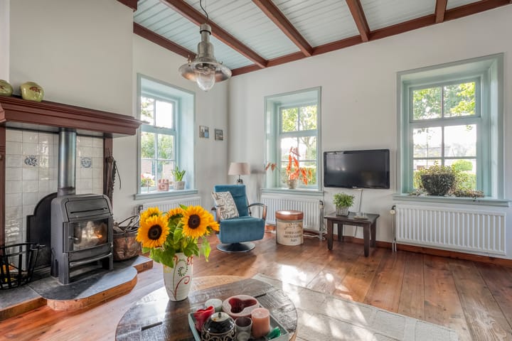 Photo 5 of Heuvelenweg 37