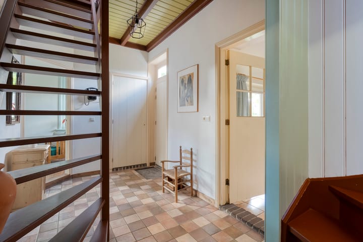 Photo 13 of Heuvelenweg 37