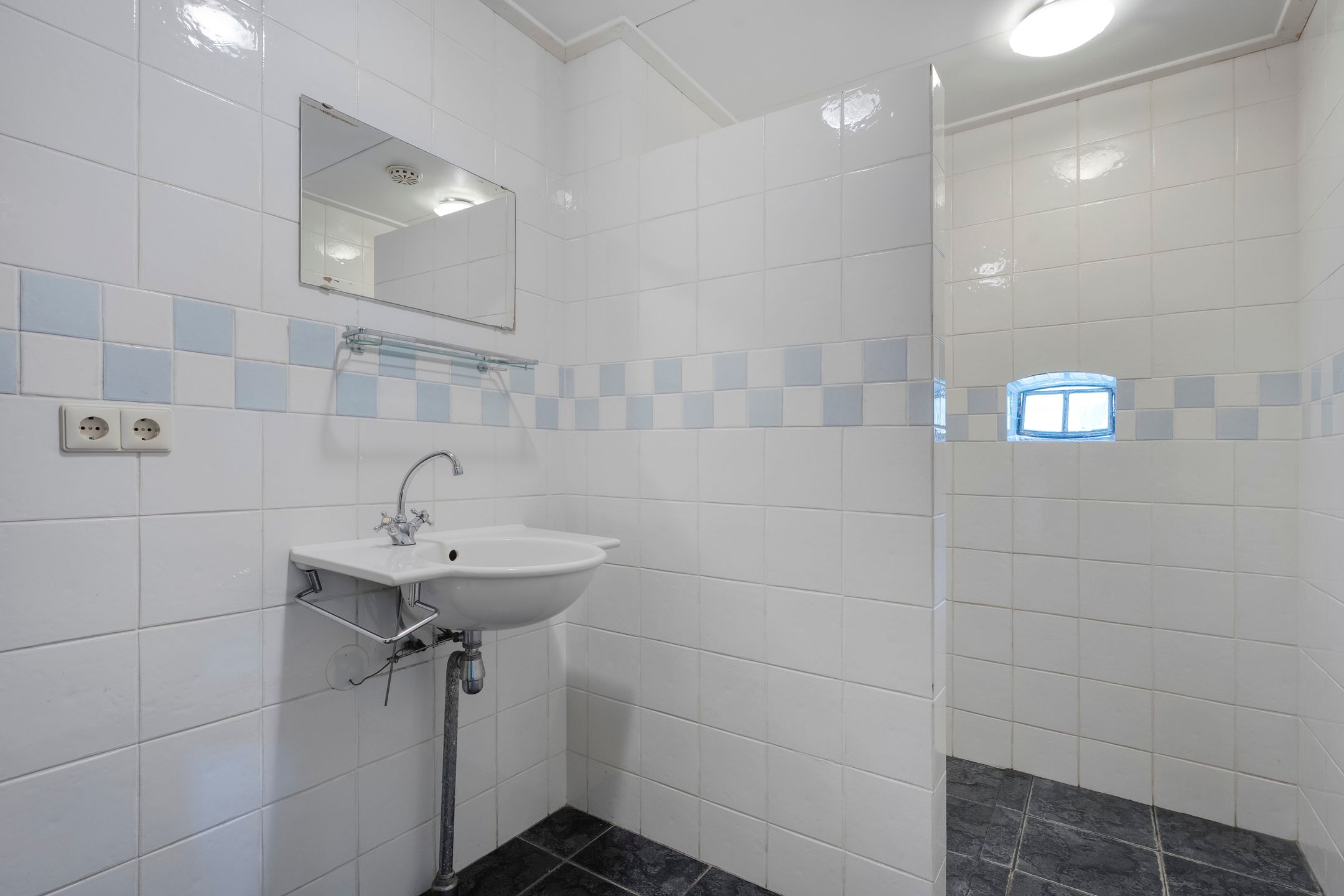 Foto 15 van Heuvelenweg 37