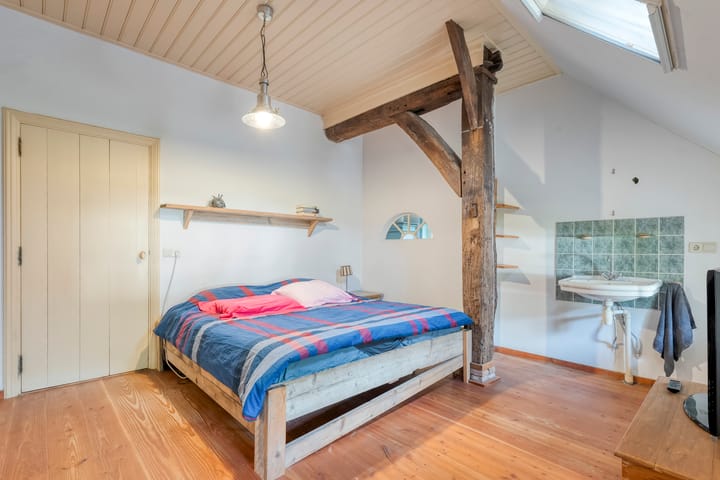 Photo 19 of Heuvelenweg 37