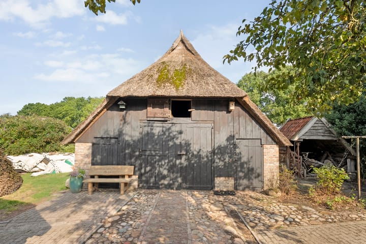 Photo 47 of Heuvelenweg 37