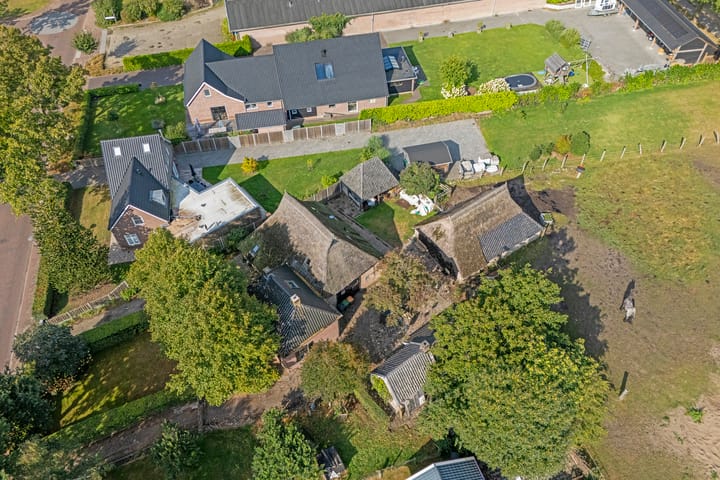 Photo 53 of Heuvelenweg 37